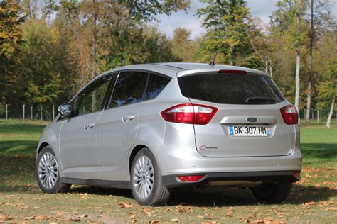 Scenic ford - The larger Grand C4 SpaceTourer challenges models such as the Renault Grand Scenic, Ford S-MAX/Galaxy duo, SEAT Alhambra, VW Sharan and Vauxhall Zafira Tourer.